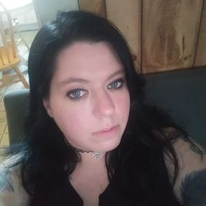 Meet your Posher, Leeanna